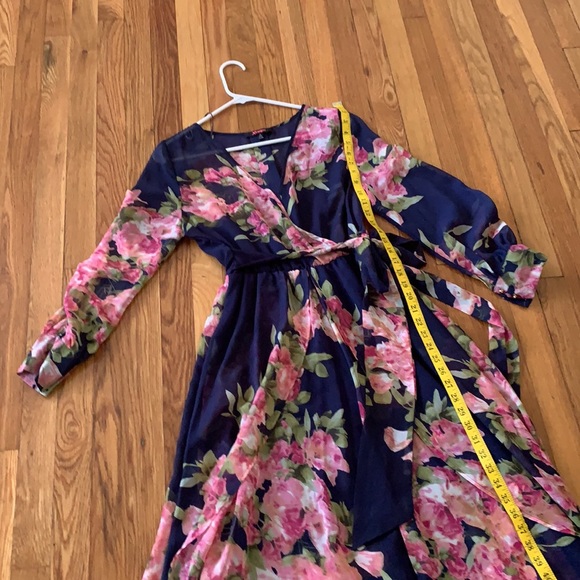 Women dress - Picture 10 of 10